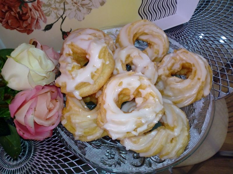 Cynamonowe gniazdka (pączki wiedeńskie)