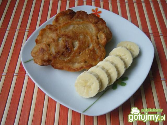 Cynamonowe racuchy z bananami