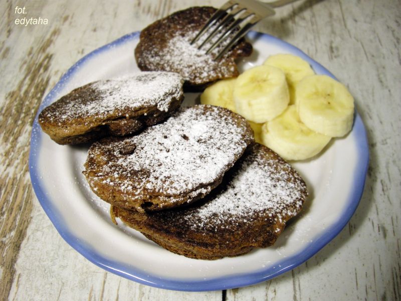 Cynamonowe racuszki z mąki gryczanej