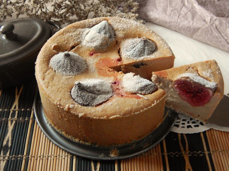 Cynamonowy sernik z figami