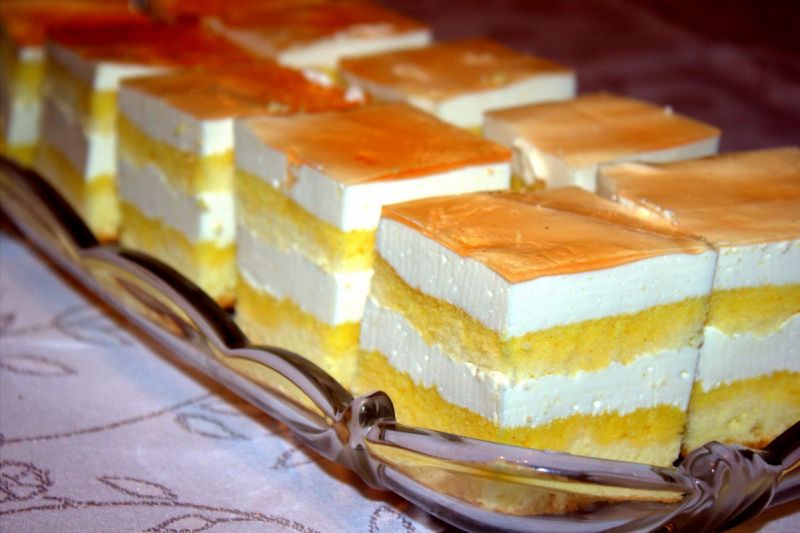 Cytrynka na biszkopcie  Cytrynka na biszkopcie