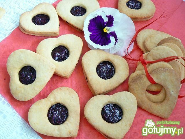 Cytrynowe ciasteczka z czarną porzeczką