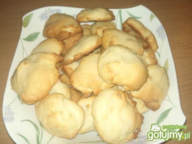 Cytrynowe ciasteczka z ricottą