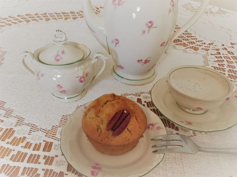 Cytrynowe muffinki z karmelem i orzechem pecan