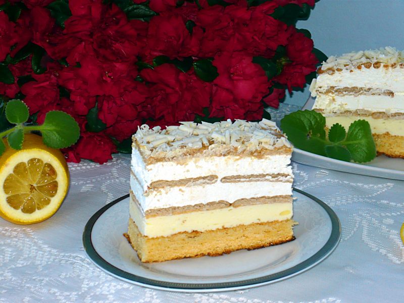 Cytrynowiec na biszkopcie