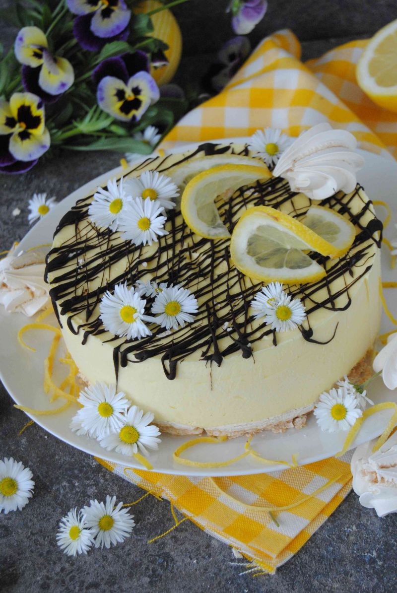 Cytrynowy tort lodowy Cytrynowy tort lodowy