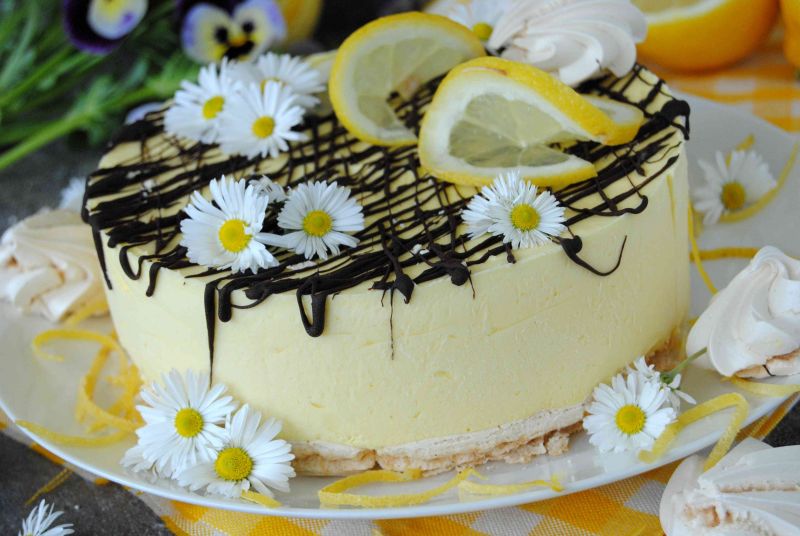 Cytrynowy tort lodowy Cytrynowy tort lodowy