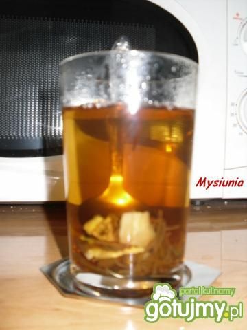 Czarna herbata z ananasem  Czarna herbata z ananasem