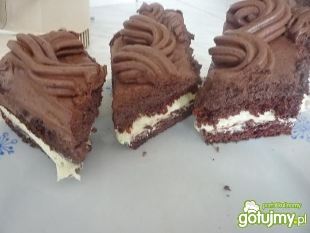 Czarny placek Gosi Czarny placek Gosi