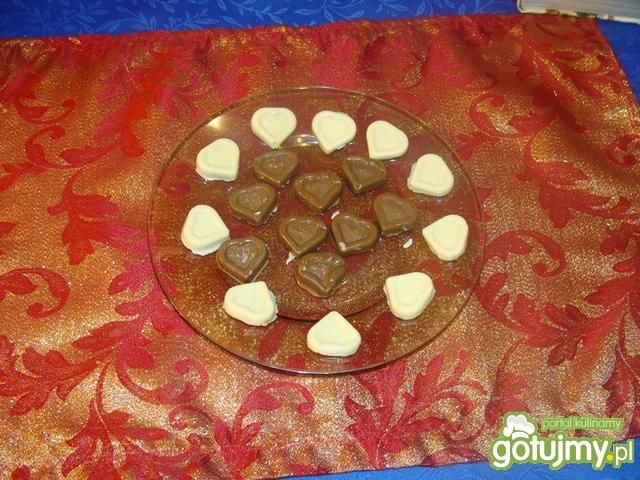 Czekoladki z polewy czekoladowej