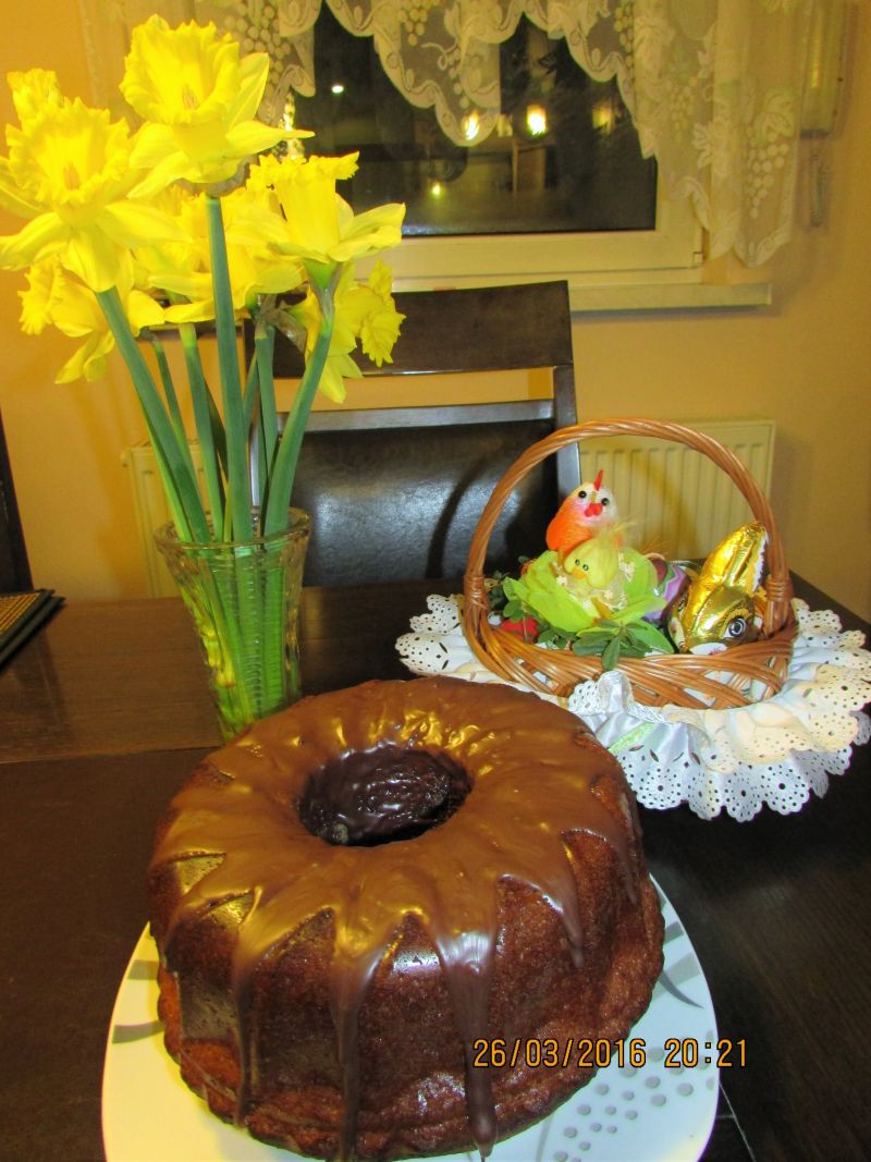 Czekoladowa babka Wielkanocna