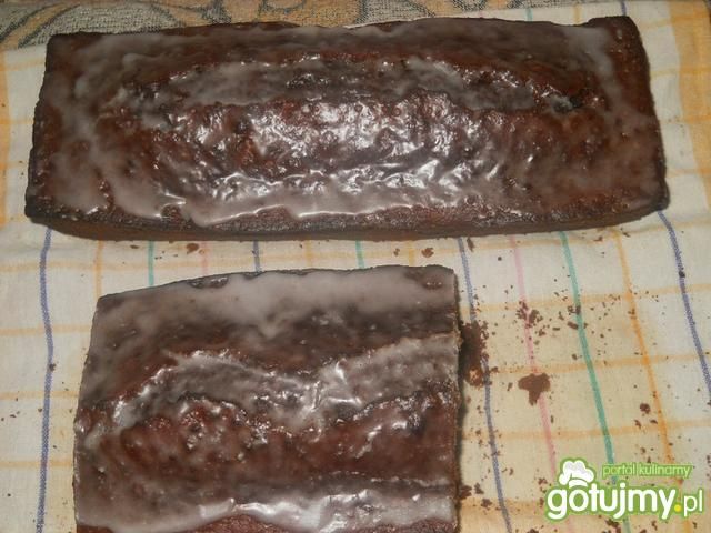 Czekoladowa babka z orzechami Czekoladowa babka z orzechami