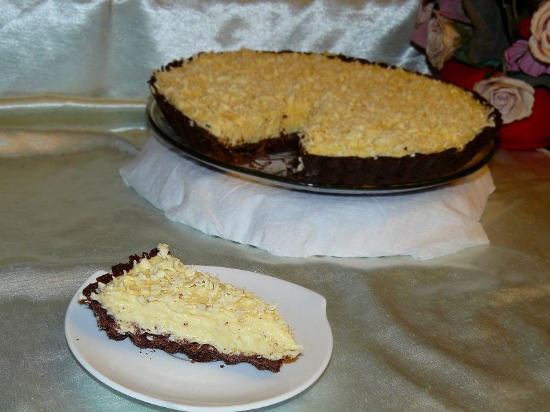 Czekoladowa tarta z kremem kokosowym Czekoladowa tarta z kremem kokosowym