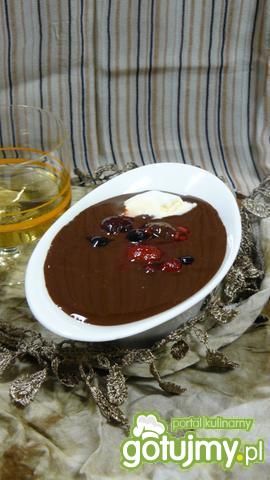 Czekoladowa zupa z sałatką owocową Czekoladowa zupa z sałatką owocową