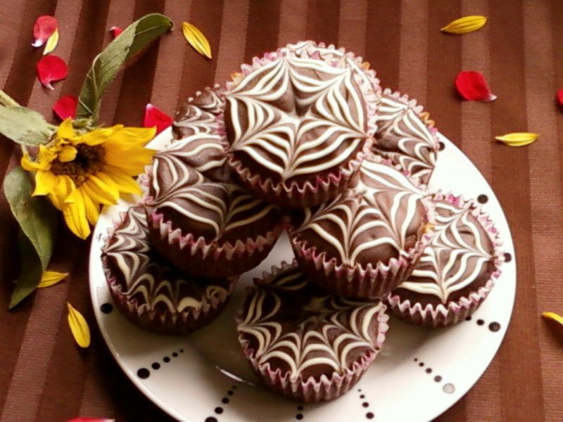 Czekoladowe babeczki z orzechami