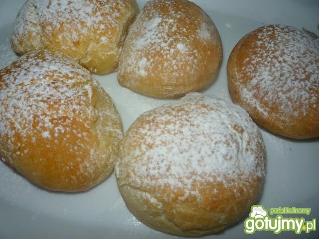 Czekoladowe drożdżówki Czekoladowe drożdżówki