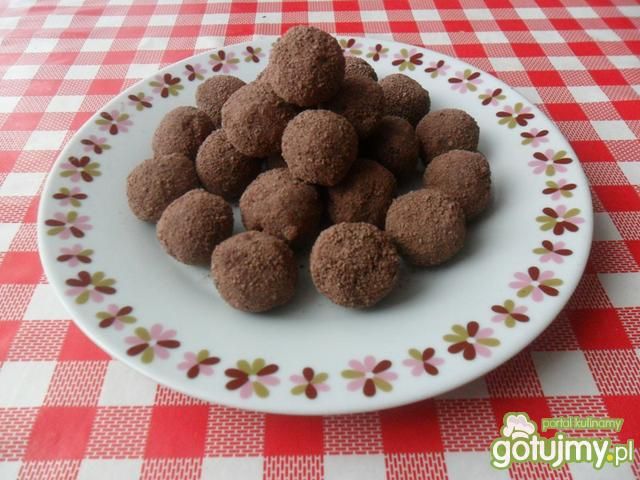 Czekoladowe trufle z herbatników 