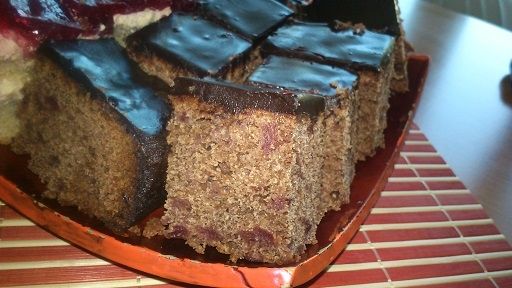 Czekoladowe z dżemem wiśniowym