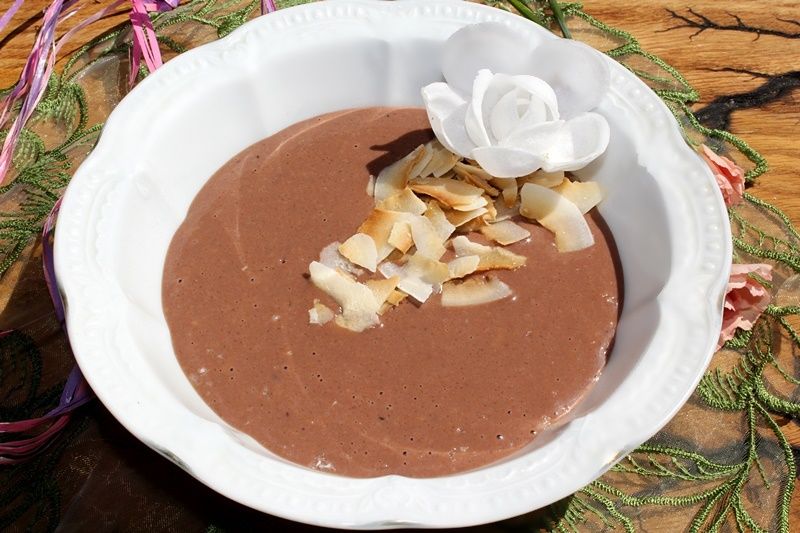 Czekoladowo-bananowo-kokosowy pudding z kaszy mann