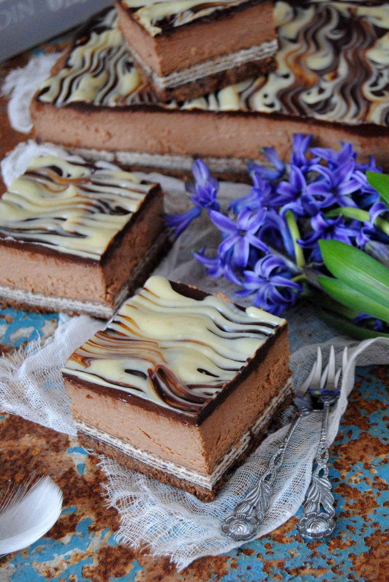 Czekoladowo- wafelkowy sernik Czekoladowo- wafelkowy sernik