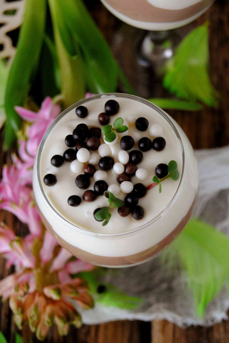 Czekoladowo- waniliowa pascha w pucharku