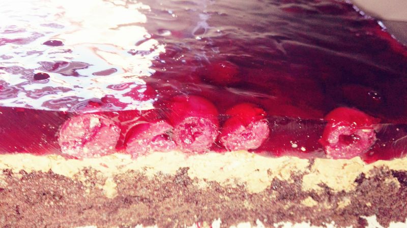 Czekoladowo-wiśniowe ciasto ze słonecznikiem Czekoladowo-wiśniowe ciasto ze słonecznikiem