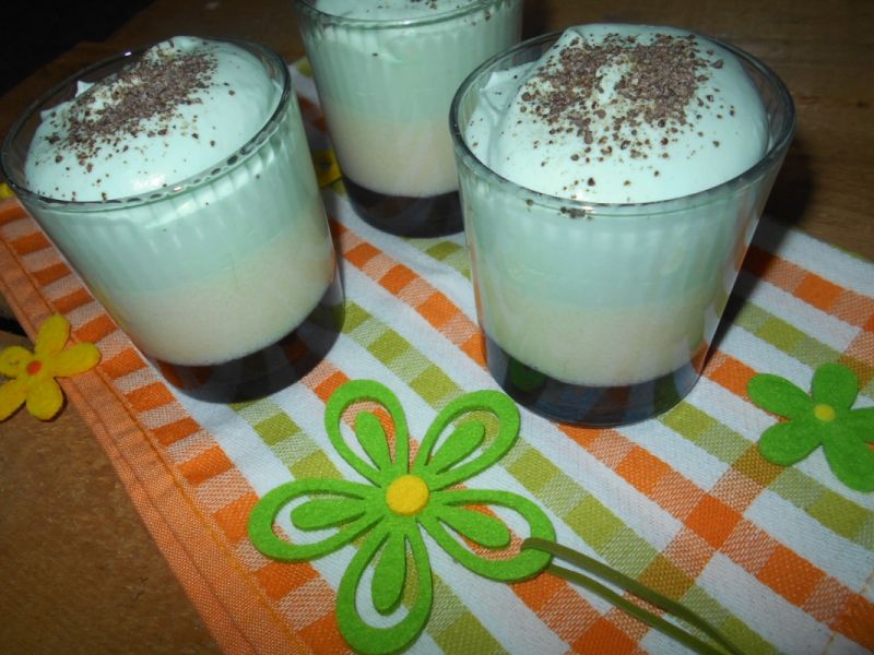 Czekoladowy deser z kaszą manną