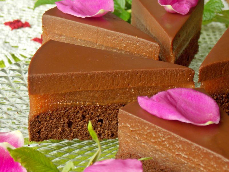 Czekoladowy torcik z rabarbarem