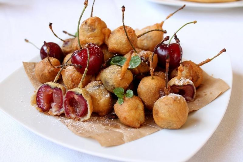 Czereśnie w cieście