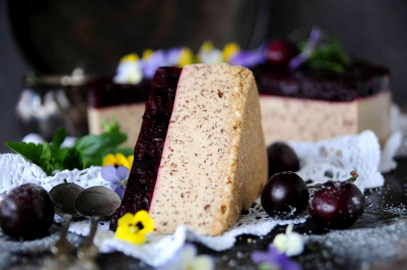 Czereśniowo- kawowa straciatella