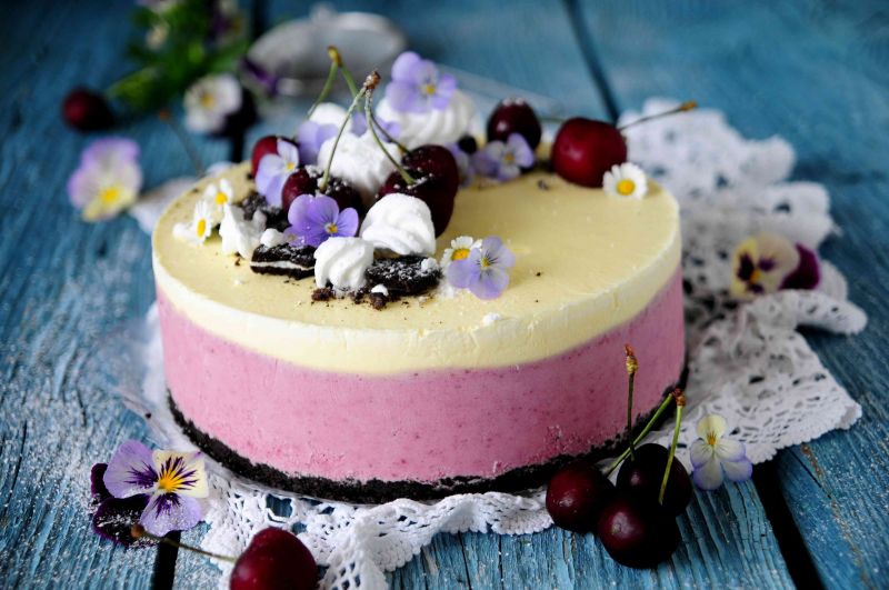 Czereśniowy tort lodowy Czereśniowy tort lodowy