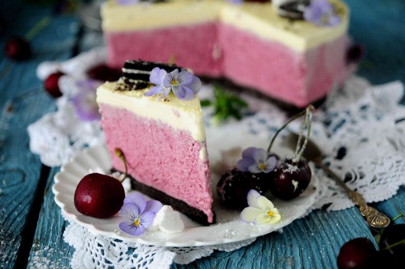 Czereśniowy tort lodowy Czereśniowy tort lodowy