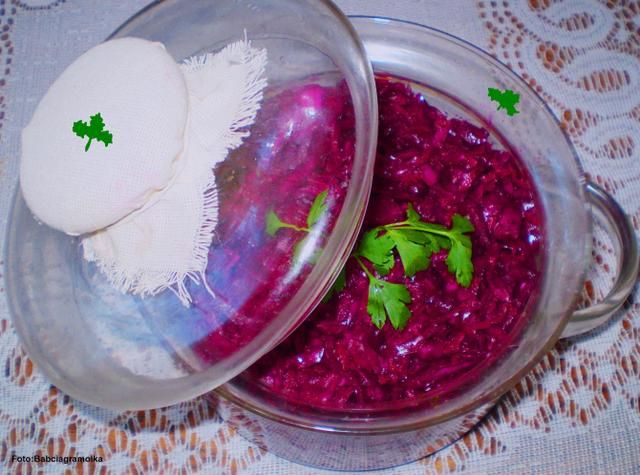 Czerwona kapusta kiszona :