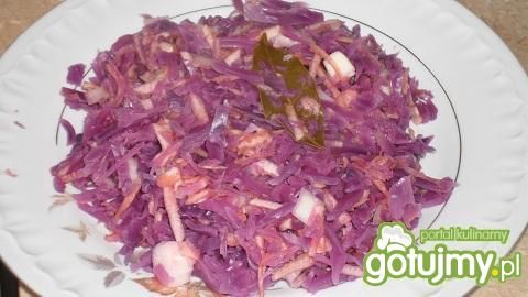 Czerwona kapusta z jabłkiem