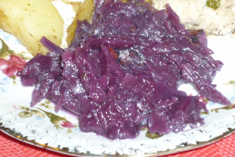 Czerwona kapusta z rozmarynem
