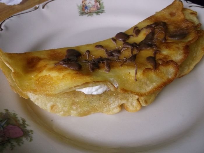 Czeskie palaczinki z bitą śmietaną 