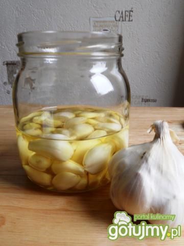 Czosnek w oleju
