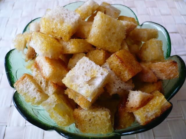 Czosnkowe grzanki  Czosnkowe grzanki