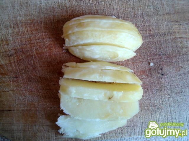 Czosnkowe ziemniaki