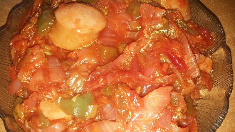 Danie jedngarnkowe z dodatkiem buraków