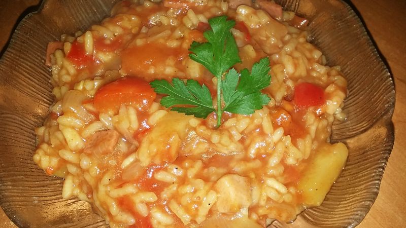 Danie jednogarnkowe z ryżem Danie jednogarnkowe z ryżem