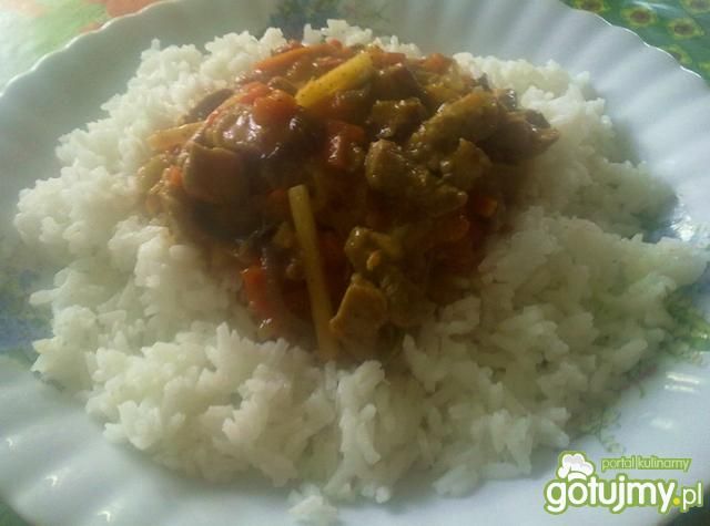 danie po chińsku z ryżem