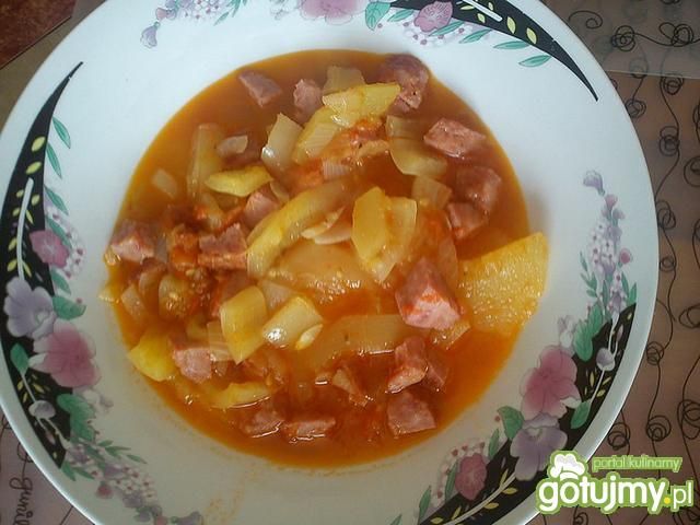 Danie z cukinii i pomidorów na obiad Danie z cukinii i pomidorów na obiad