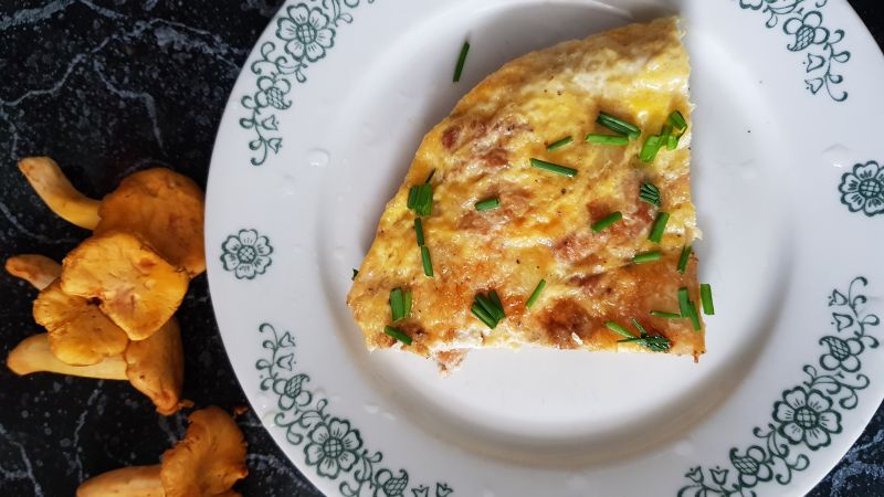 Danie z patelni z kurkami