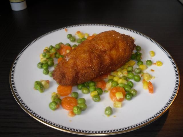 De volaille z ziolowym maslem. De volaille z ziolowym maslem.