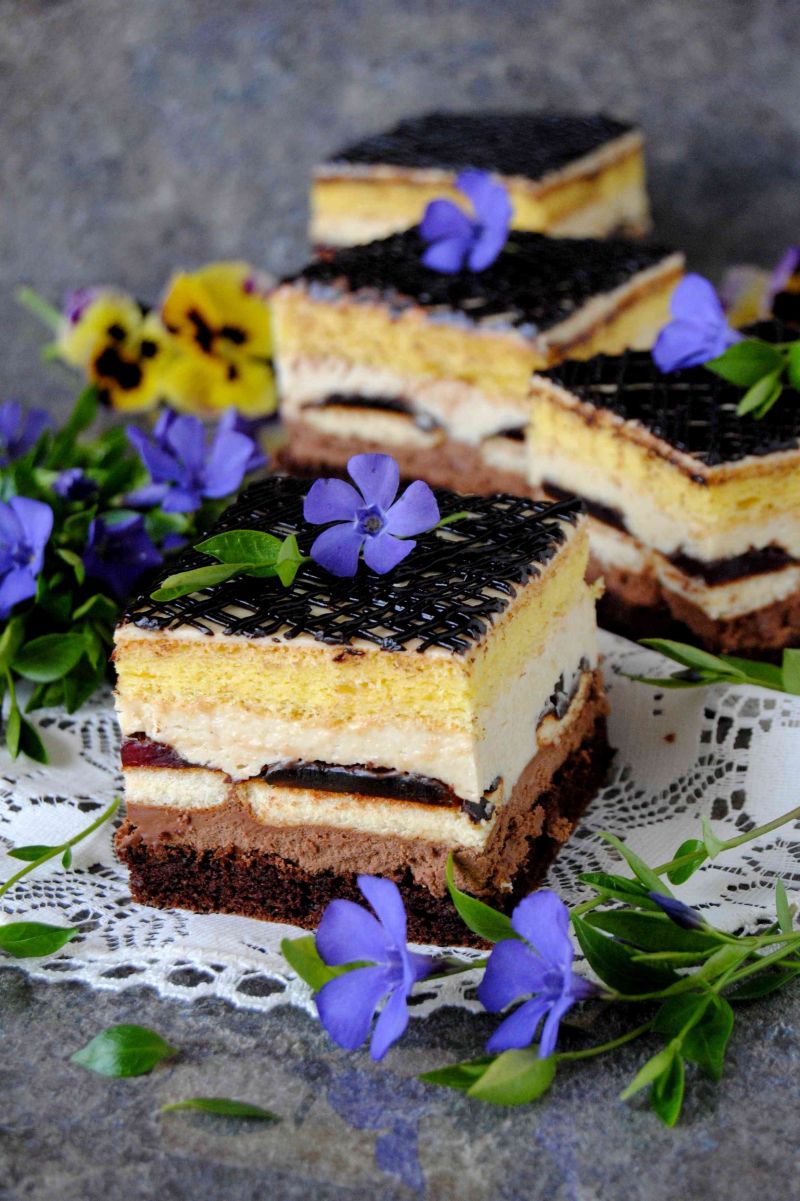 Delicjusz czekoladowo- chałwiowy Delicjusz czekoladowo- chałwiowy