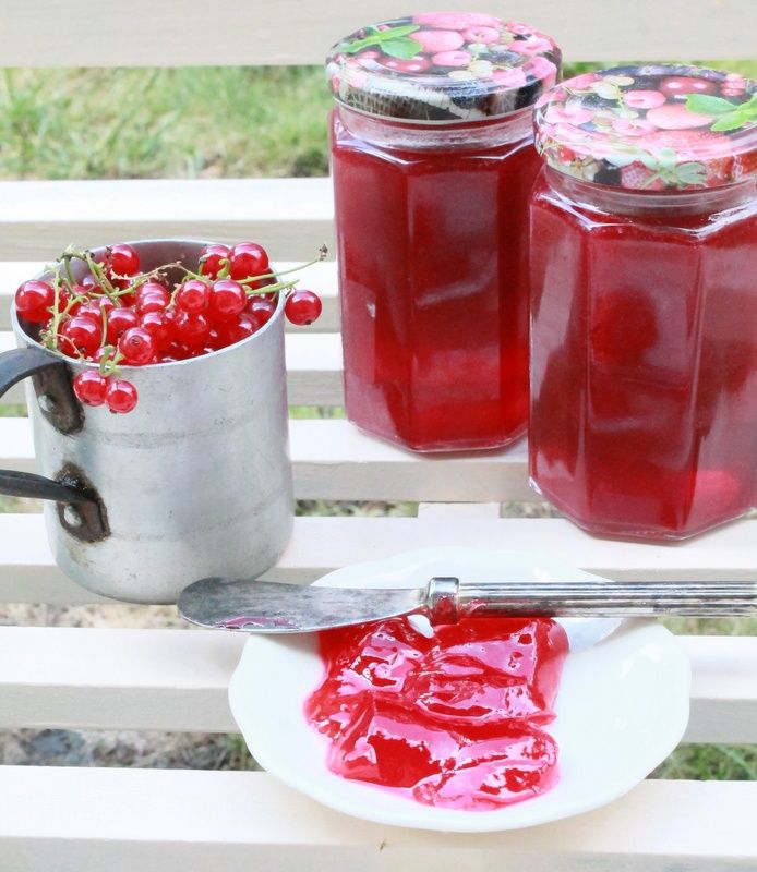 Delikatna galaretka porzeczkowa