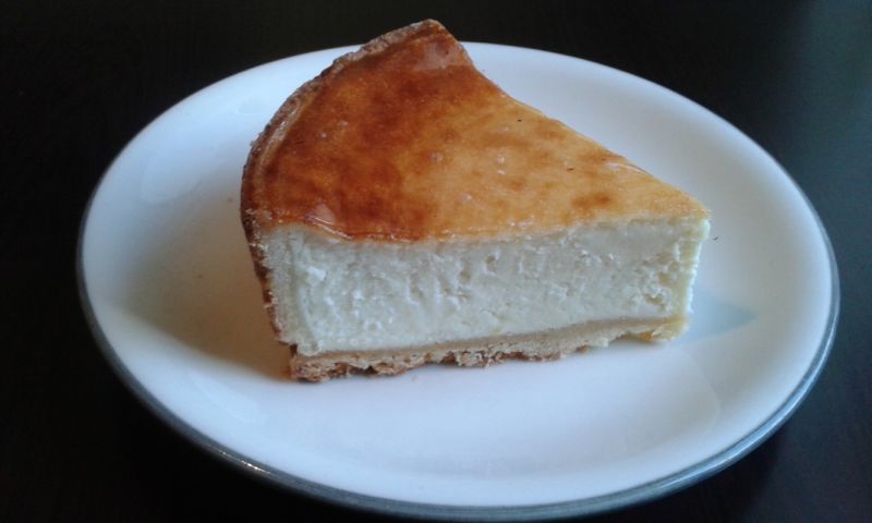 Delikatny sernik z mascarpone i ricotty