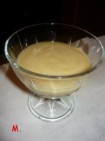 Deser brzoskwiniowy Deser brzoskwiniowy