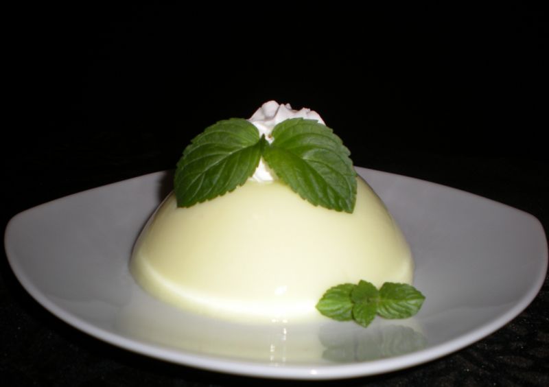 Deser cytrynowo-jogurtowy